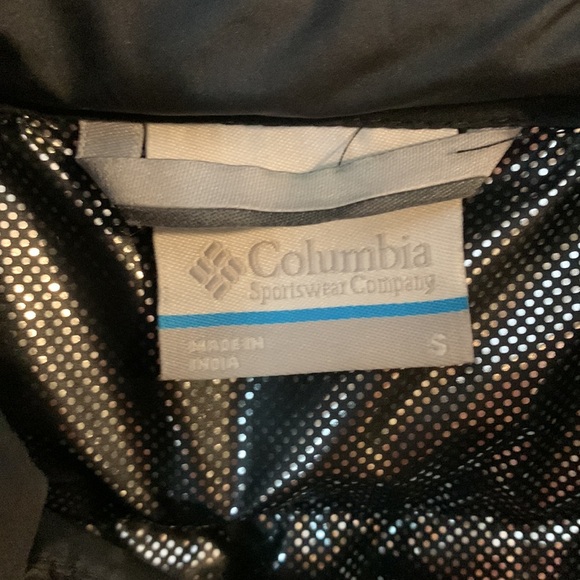 Columbia Vest - Picture 3 of 4